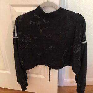 Nike cropped sweatshirt size M
